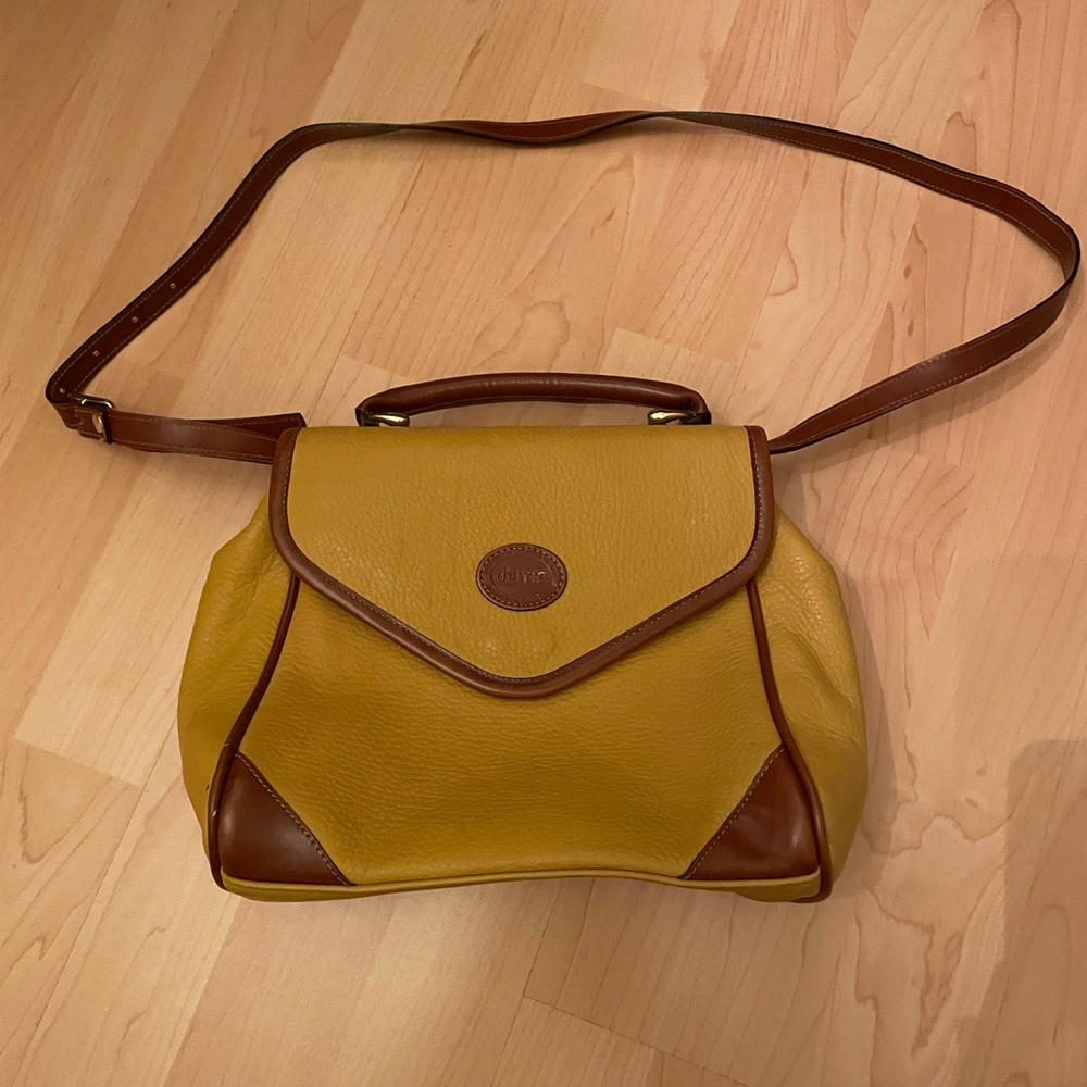 Del Rio leather purse